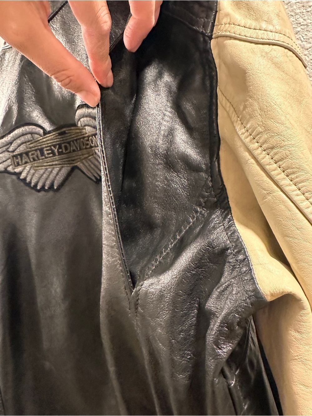 Women’s Slimfit Harley-Davidson Pushrod #1 Leather Jacket - Picture 11 of 12